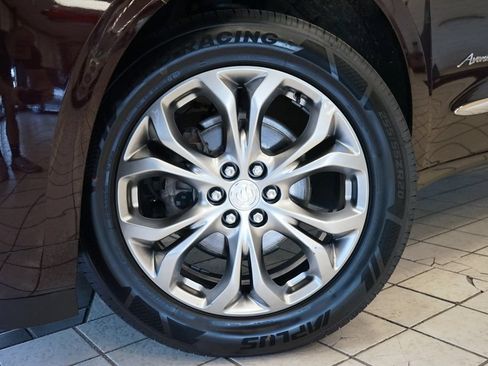 Used 2021 Buick Enclave Avenir w/ Avenir Technology Package AWD/4WD image 59