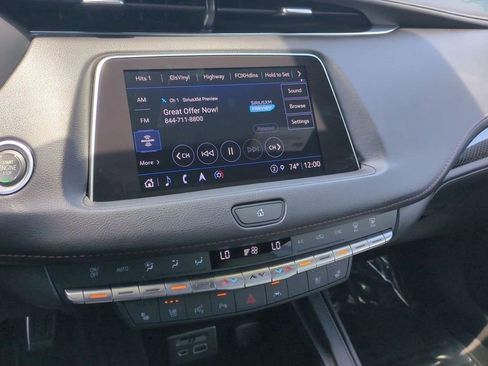Certified 2022 Cadillac XT4 Sport FWD image 18