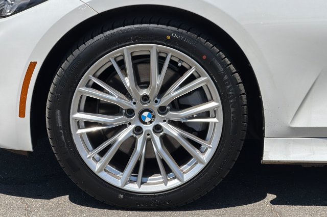 Used 2024 BMW 330i Sedan RWD image 34