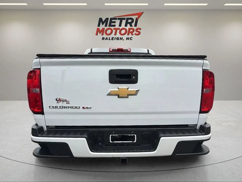Used 2019 Chevrolet Colorado W/T w/ WT Convenience Package image 4
