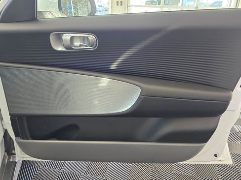 New 2025 Hyundai Ioniq 6 SEL AWD/4WD image 30