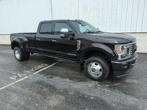 Used 2021 Ford F350 Platinum image 6