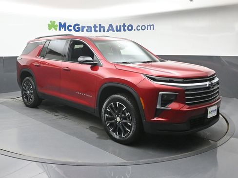 New 2026 Chevrolet Traverse LT w/ Sun and Wheel Package image 2