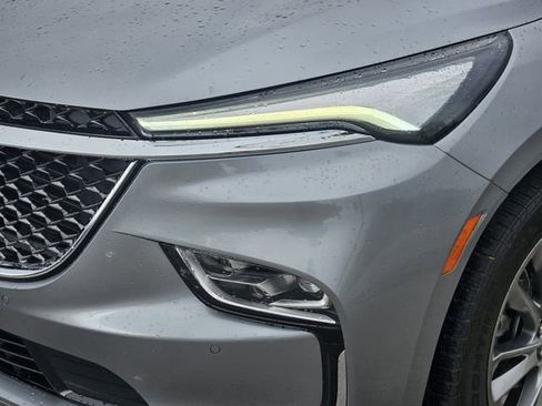 Used 2024 Buick Enclave Avenir w/ Avenir Technology Package image 9