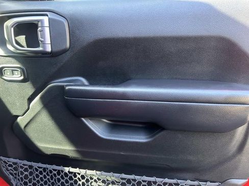 Used 2020 Jeep Gladiator Rubicon image 27