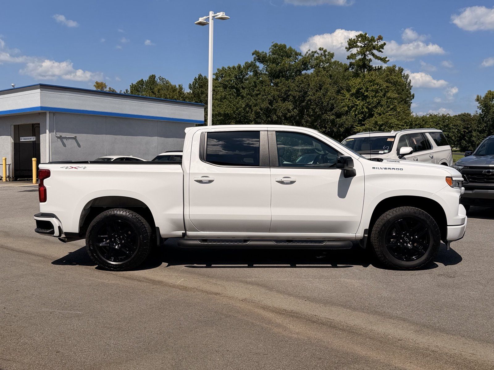 Used 2026 Chevrolet Silverado 1500 RST w/ RST Select Package AWD/4WD image 13