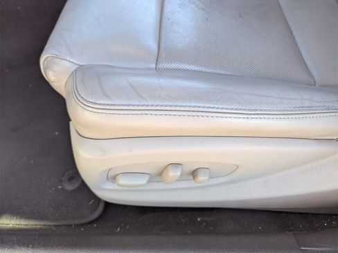 Used 2013 Cadillac ATS Luxury image 29