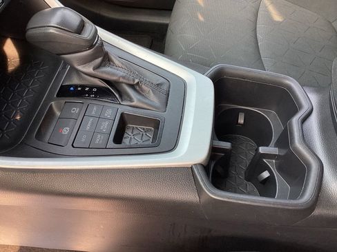 Used 2024 Toyota RAV4 XLE w/ Weather Package AWD/4WD image 27