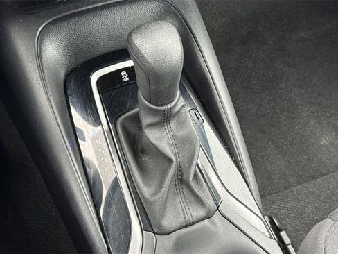 Used 2024 Toyota Corolla LE image 29