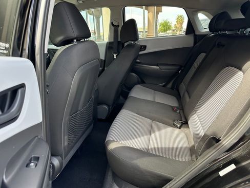 Used 2020 Hyundai Kona SEL FWD image 25