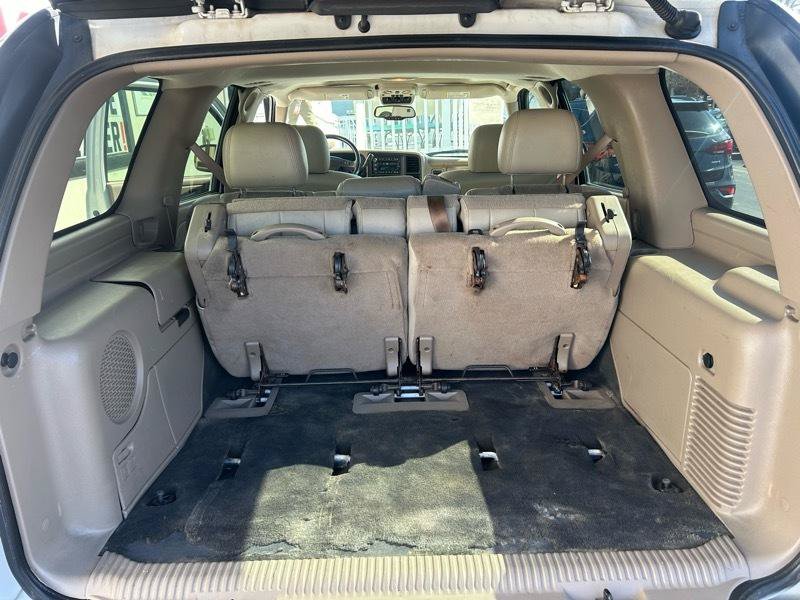 Used 2005 Chevrolet Tahoe LT w/ LT Preferred Equipment Group AWD/4WD image 23
