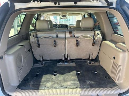 Used 2005 Chevrolet Tahoe LT w/ LT Preferred Equipment Group AWD/4WD image 23