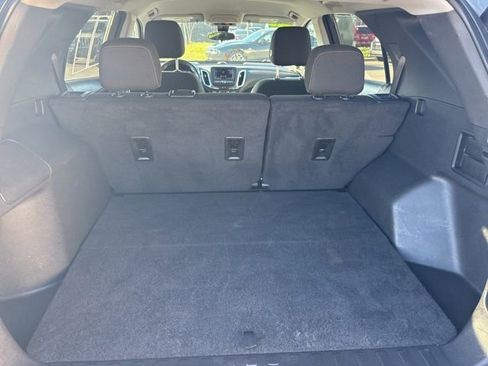 Used 2023 Chevrolet Equinox LT image 12