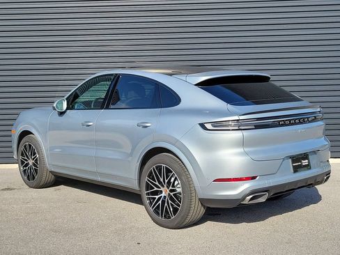 New 2026 Porsche Cayenne Coupe AWD/4WD image 3