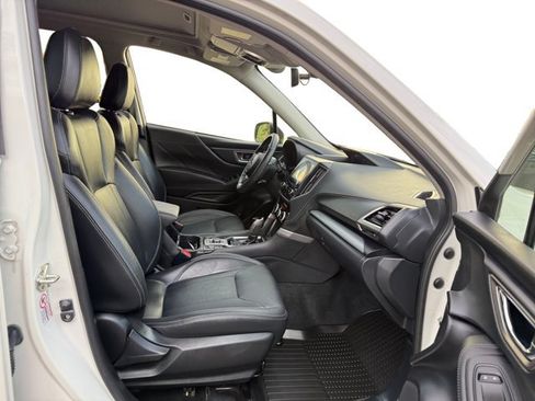 Used 2019 Subaru Forester Limited w/ Popular Package #3 AWD/4WD image 12