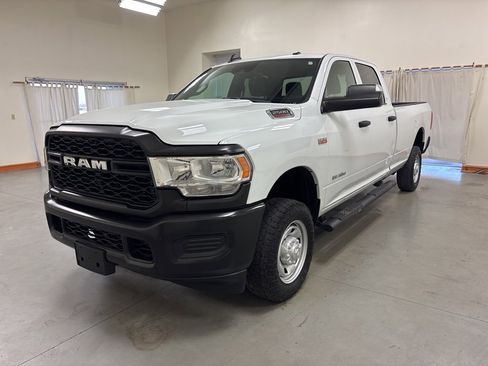 Used 2022 RAM 2500 Tradesman w/ Safety Group image 4