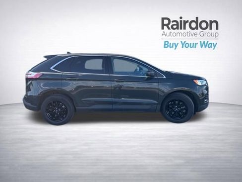 Used 2022 Ford Edge SEL image 9