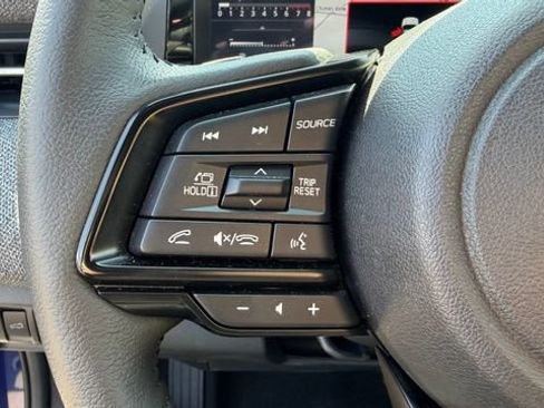 Used 2026 Subaru Outback Limited AWD/4WD image 25