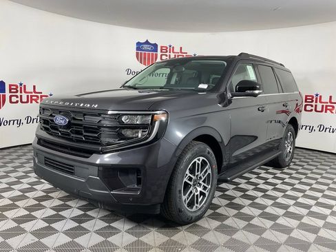 New 2026 Ford Expedition Active RWD image 7