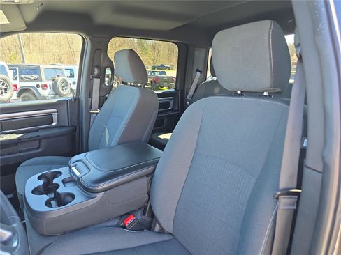 Used 2024 RAM 1500 Classic Warlock image 21