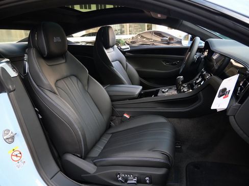 New 2025 Bentley Continental GT image 25