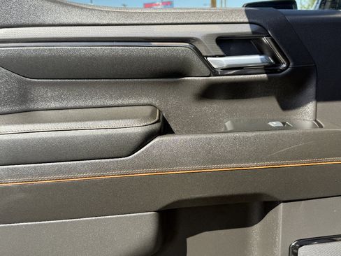 Used 2024 GMC Sierra 1500 AT4 w/ Technology Package image 23