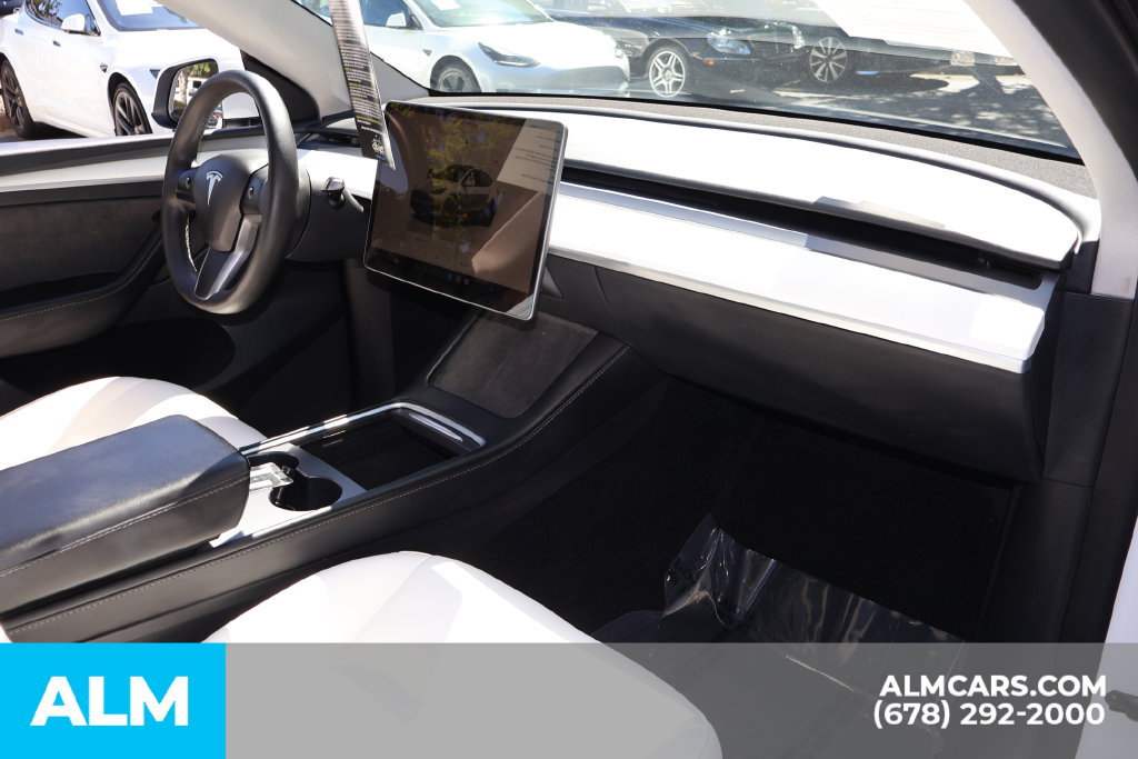 Used 2023 Tesla Model Y Performance AWD/4WD image 29