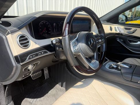 Used 2020 Mercedes-Benz S 560 Sedan image 18