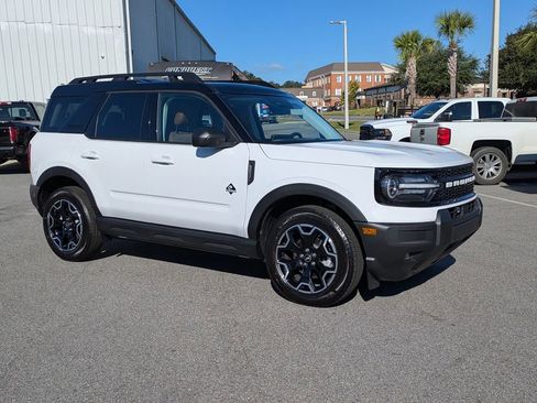 New 2025 Ford Bronco Sport Outer Banks AWD/4WD image 2