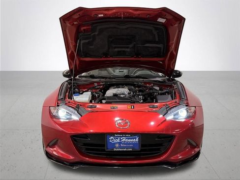Used 2019 MAZDA MX-5 Miata Club image 5