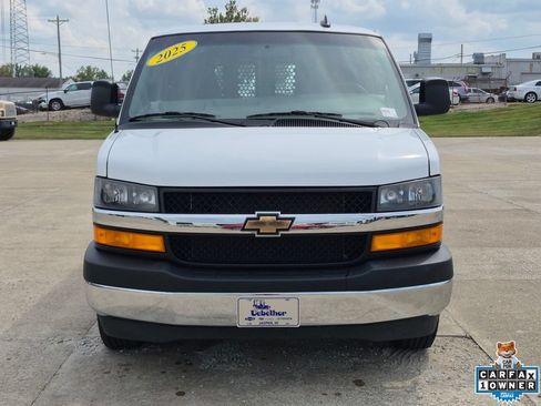 Used 2025 Chevrolet Express 2500 w/ Driver Convenience Package RWD image 2