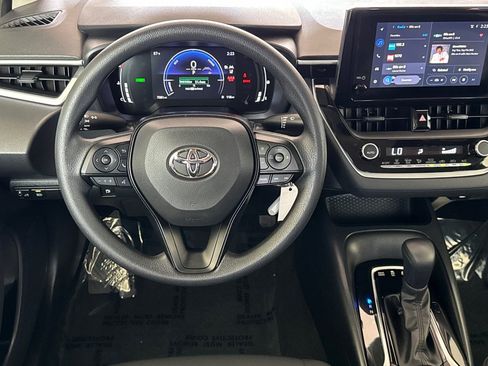 Used 2026 Toyota Corolla LE image 13