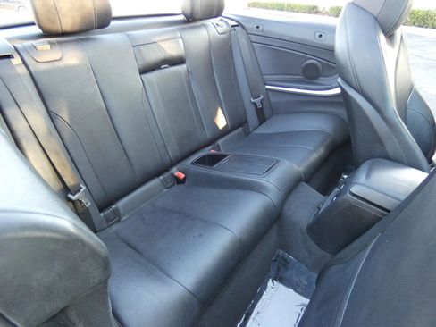 Used 2018 BMW 430i Convertible image 23