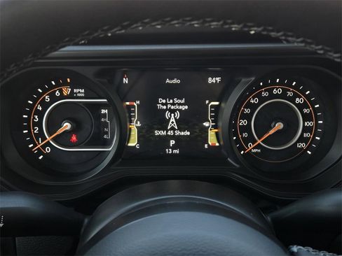 New 2025 Jeep Gladiator Sport image 21