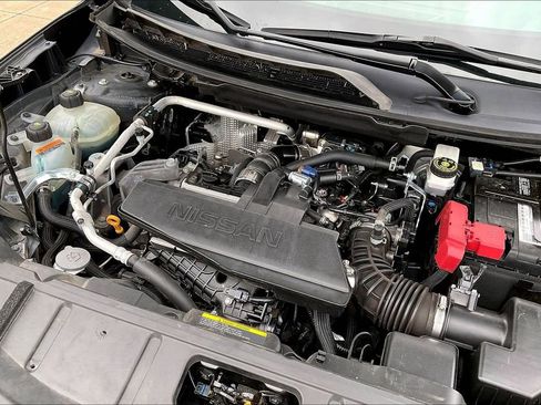 Used 2024 Nissan Rogue S FWD image 30