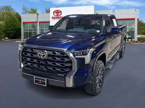 Used 2023 Toyota Tundra Platinum AWD/4WD image 1