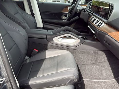 Certified 2025 Mercedes-Benz GLE 350 4MATIC image 11