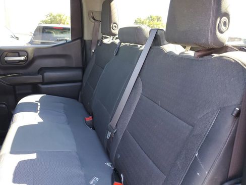 Used 2020 Chevrolet Silverado 1500 LT w/ All-Star Edition image 13