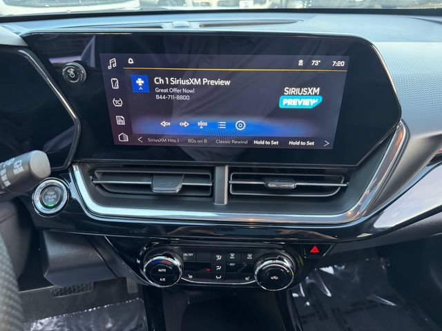 Used 2025 Chevrolet Trax RS w/ Driver Confidence Package FWD image 25