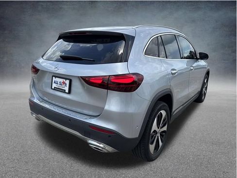Used 2025 Mercedes-Benz GLA 250 image 9