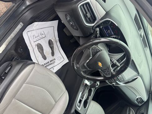 Used 2019 Chevrolet Equinox Premier image 11