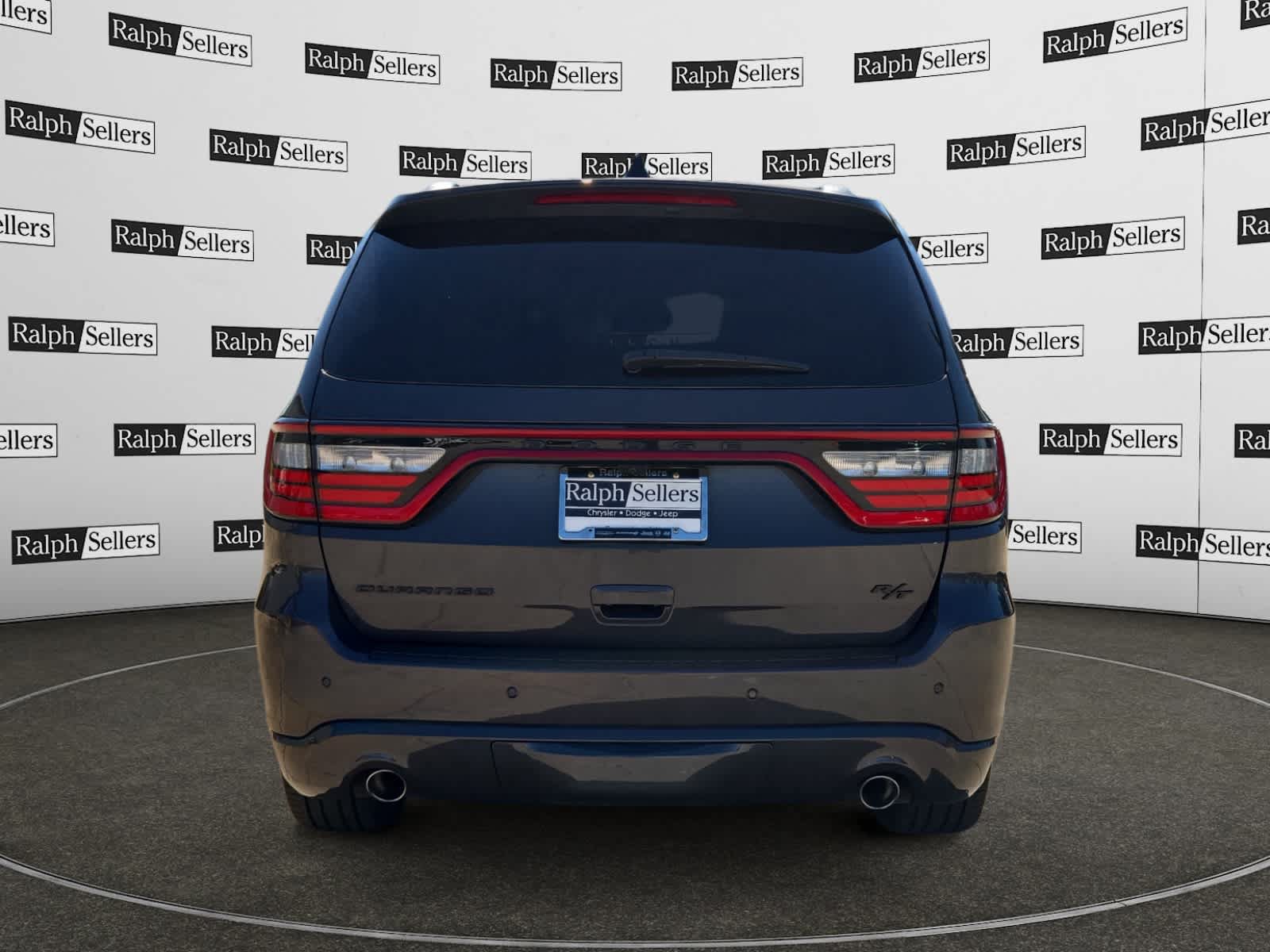 Used 2023 Dodge Durango R/T RWD image 5
