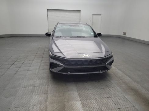 Used 2025 Hyundai Elantra Sport FWD image 14