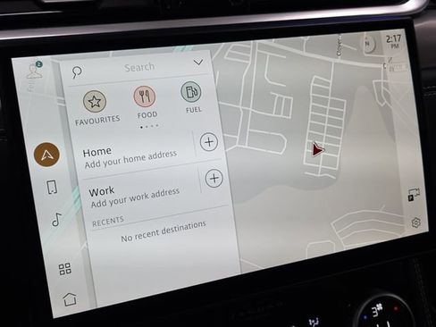 Used 2024 Jaguar F-PACE R-Dynamic S image 22