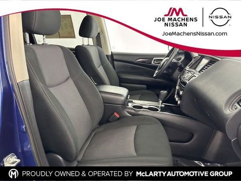 Used 2020 Nissan Pathfinder S FWD image 20