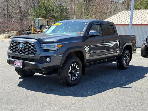 Certified 2023 Toyota Tacoma TRD Off-Road w/ Technology Package AWD/4WD image 1