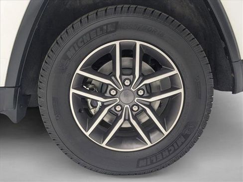 Used 2021 Jeep Grand Cherokee Limited w/ Trailer Tow Group IV image 25