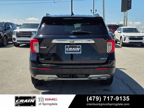 Used 2023 Ford Explorer XLT w/ Equipment Group 202A AWD/4WD image 6