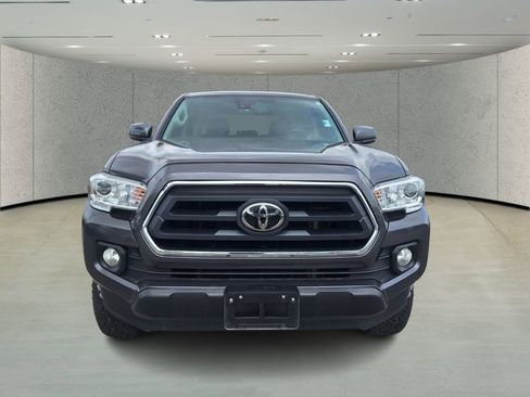 Used 2023 Toyota Tacoma SR5 RWD image 8