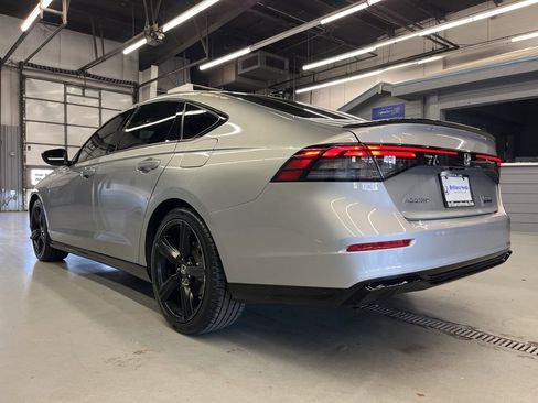 Used 2024 Honda Accord Sport image 5